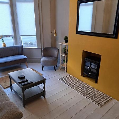 Three Bedroomed House In Morecambe Esterno foto